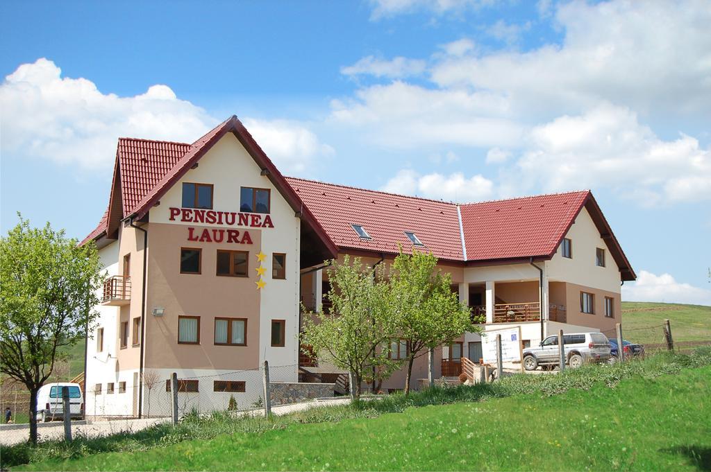 Pension Laura Cheile Turzii Petreştii de Jos Exteriör bild